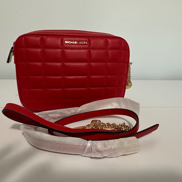 MICHAEL MICHAEL KORS Jet Set Medium Quilted Leather Crossbody Bag, Red - Picture 1 of 13